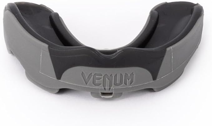 Venum Predator Mouthguard - Strap/Strapless