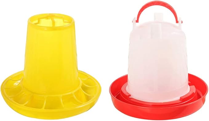 Chick Waterer and Feeder Automatic Small Poultry Water Drinkers Food Dispensers 1 Kg/2.2 Lbs Large Storage Capacity Baby Chick Waterer and Feeder Brooder Small
