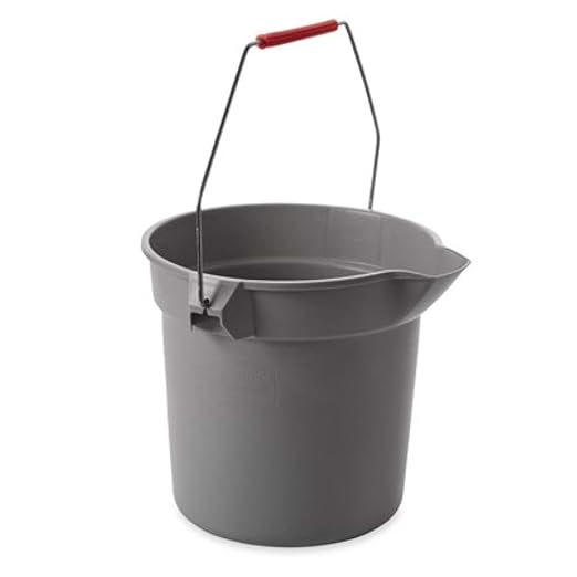 Rubbermaid Commercial Products BRUTE 14 Quart Round Bucket Gray Heavy-Duty Construction for Professional/Janitorial Cleaners