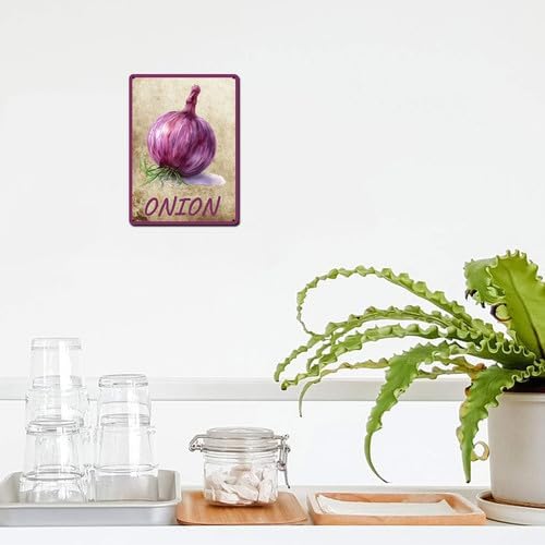 Vegetables Metal Sign Vintage Decor Onion Sign Farm Wall Decor Sturdy Rust Waterproof Aluminum Signs for Outdoor Yard Garden Easy to Install 5.5x8inch