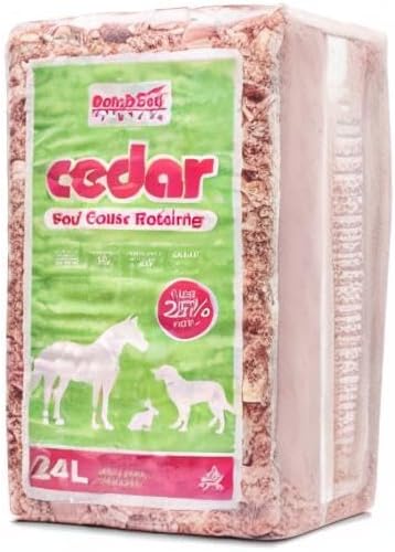 PETSPICK Red Cedar Pet Bedding for Dogs and Horses, 24L