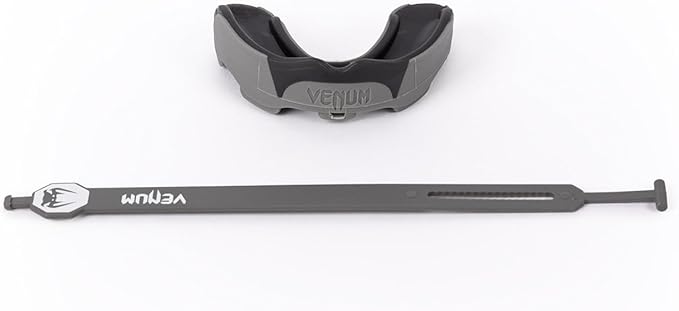 Venum Predator Mouthguard - Strap/Strapless