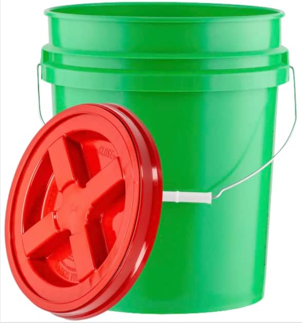 House Naturals 5 Gallon Plastic Food Grade Made in USA Bucket with Screw On Airtight lid (Pack of 2)