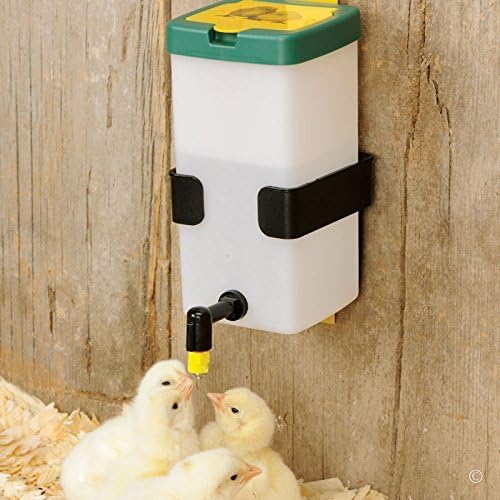 Premier 1 Chick Nipple Drinker with Wall Bracket