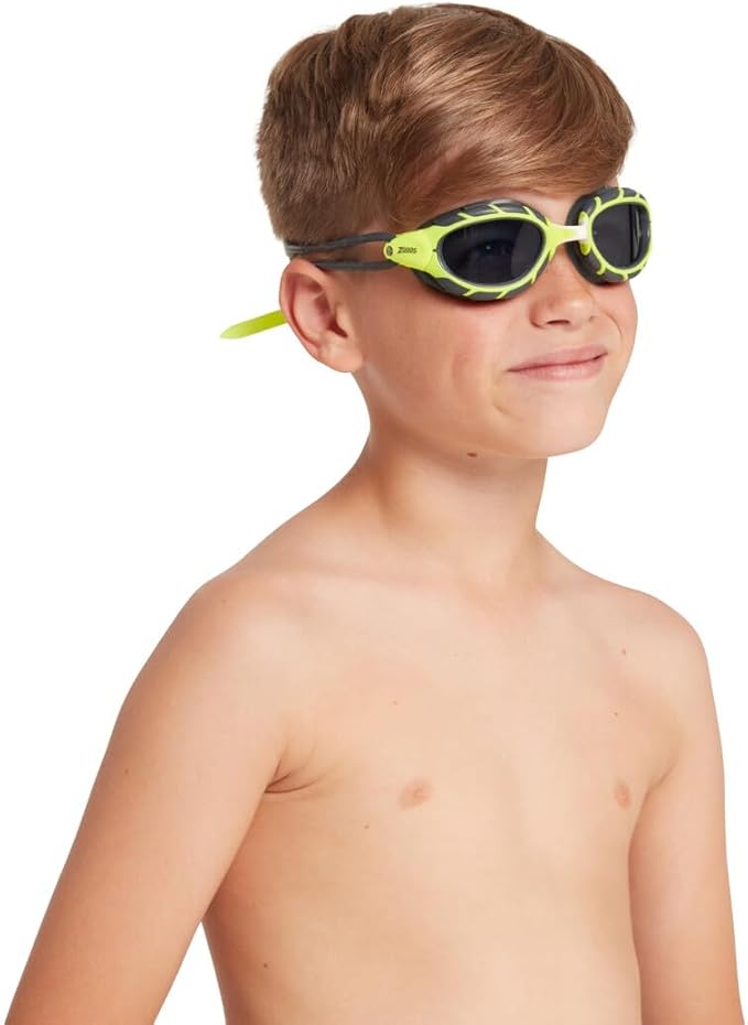 Zoggs Junior Predator Anti-Fog UV Protection Adjustable Strap No-Leak Comfortable Soft Silicone Swimming Goggles, 6-14 Years