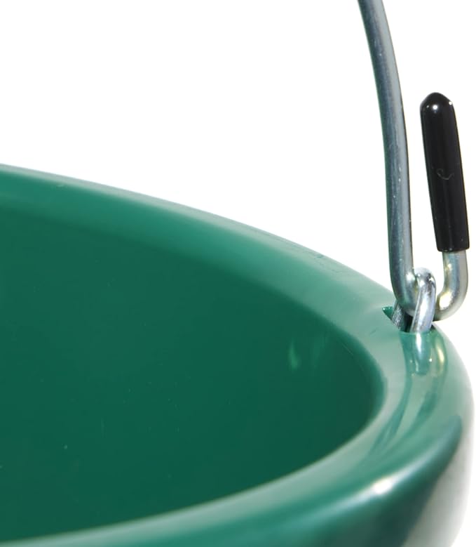Farm Innovators HB-60 9 Quart 2 Gallon Plastic Heated Bucket w/Metal Handle, Built in Thermostat, & Anti Chew Cord Protector, 60 Watt, Green (4 Pack)