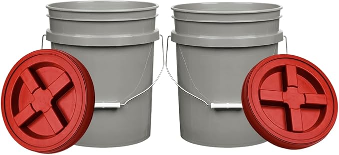 House Naturals 5 galon Food Grade BPA Free Made in USA Plastic Bucket Pail Container with Airtight Screw On Lid (Pack of 2)