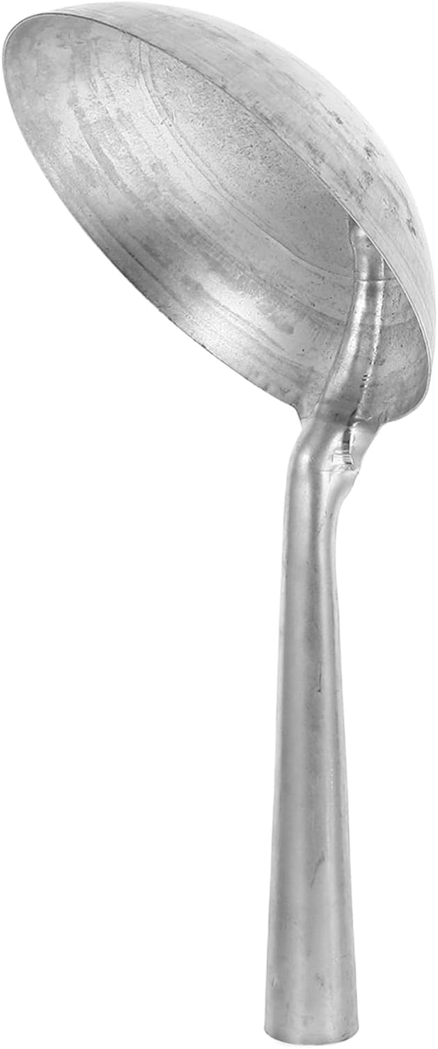 TOYANDONA Iron Scoop Water Spoon Portable Ladle for Farming Heavy Duty Garden Feed Scoop