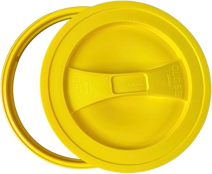 House Naturals 2 Gallon Food Grade - BPA Free Made in USA Buckets Lime Color pails with Screw On Gasket Lids (2, Lime - Yellow lids)