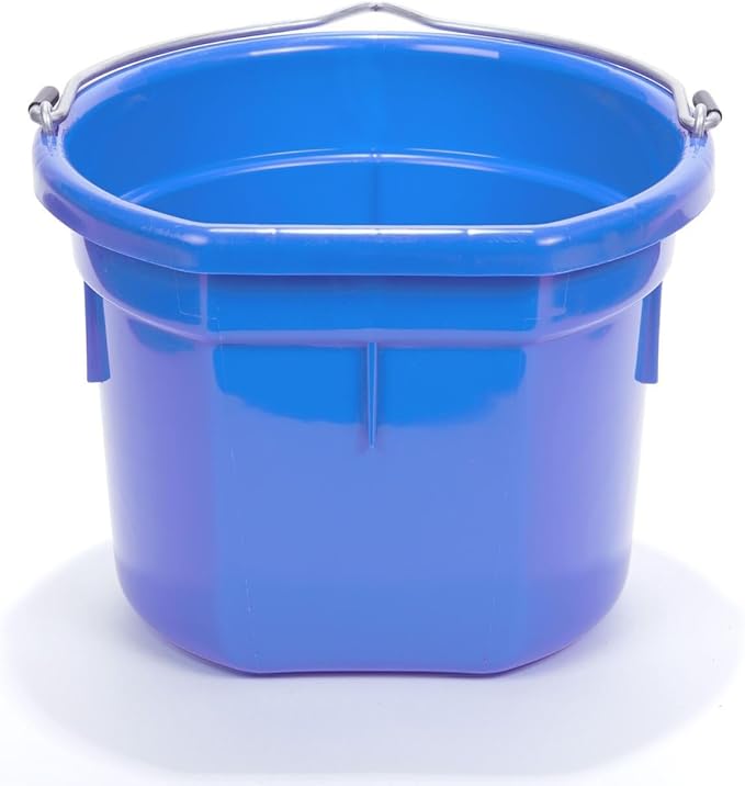 Little Giant® Flat Back Plastic Animal Feed Bucket | Animal Water and Feed Bucket with Metal Handle | 8 Quarts | Blue