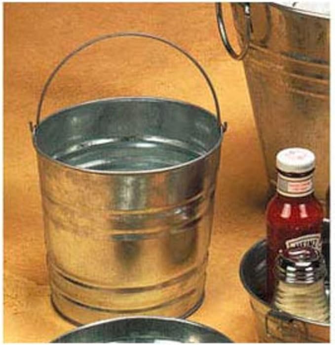 American Metalcraft PTUB87 Natural Galvanized Steel Pail with Handle - 1.16 Gallon, 8 Inch Diameter - Durable, Commercial Steel Construction - Classic Tabletop Serving Pail, Silver