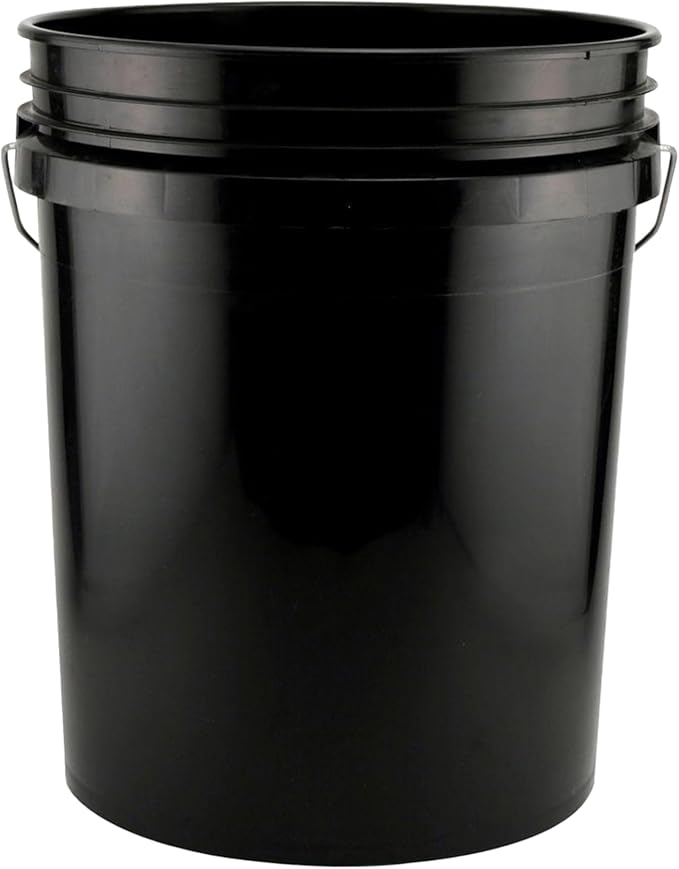 Champion Sports 6 Gallon Bucket with Padded Soft Seat Lid - Durable Construction - Balls Not Included - Ideal for Baseball, Softball, T-Ball, Practice Balls, and Lacrosse – Black