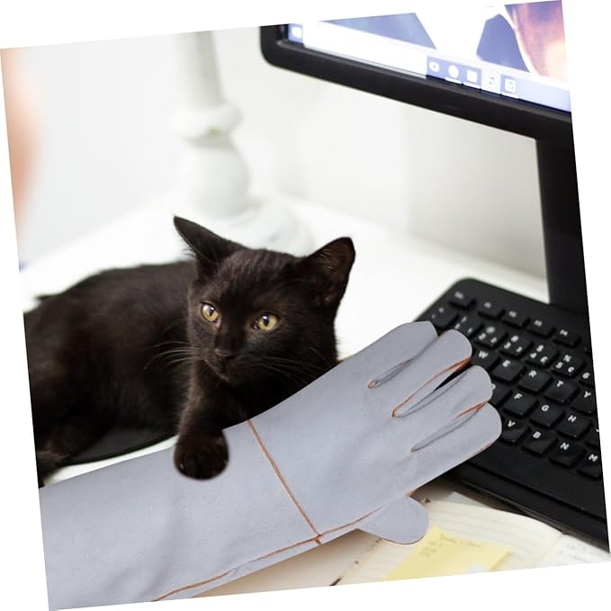 Kisangel 1pair Thickened Cowhide Protective Gloves for Pet Handling Welding and Gloves Comfortable Grip for Heavy Duty Use