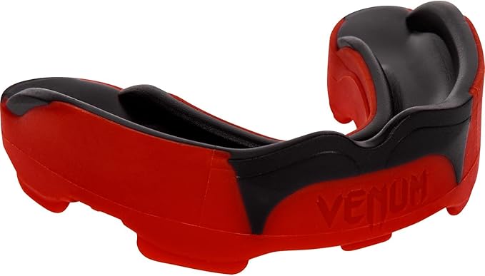 Venum Predator Mouth Guard - Red/Black