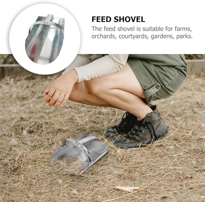 TOYANDONA 2pcs Iron Shovel Thickened Veterinary Food Scoop for Farms Gardens and Orchards Lightweight and Design for Easy Carrying and Use