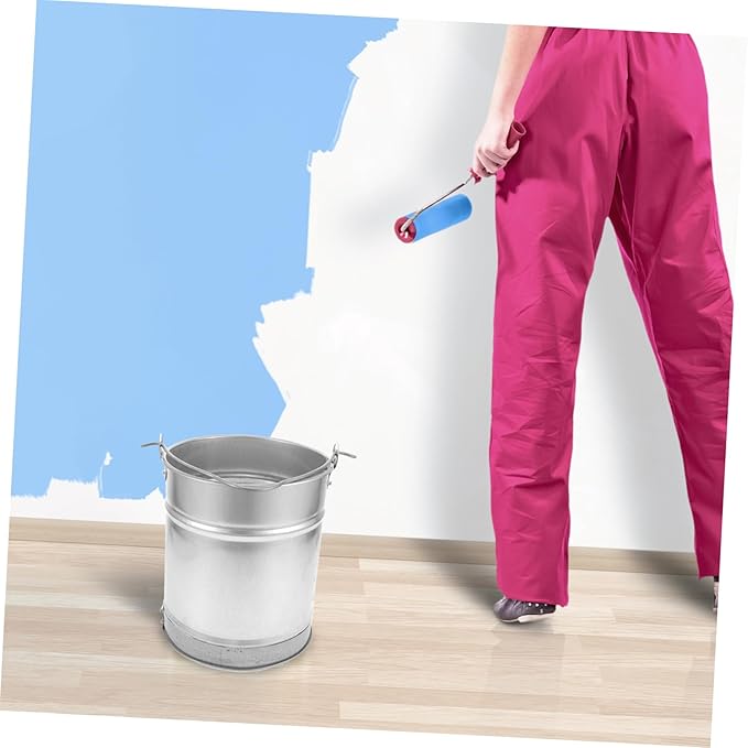 Portable Thick Iron Water Bucket Heavy Duty Handheld Watering Container for Home Garden and Farm Use Easy to to Handle Capacity