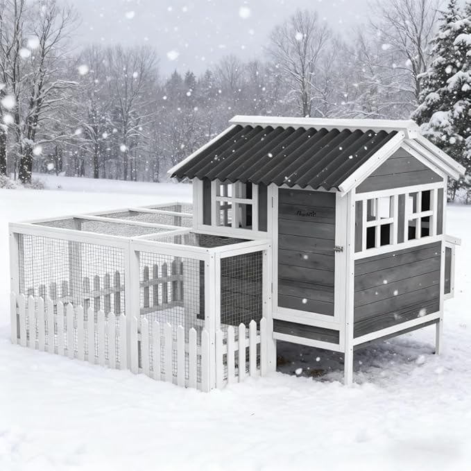 Wooden Chicken Coop for 3-4 Chickens, Weather-Resistant Outdoor Hen House with Nesting Box, Roosting Perches, and Ramp for Backyard Poultry