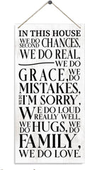 In This House We Do Love Sign, Love Wood Sign, Family Rules Sign, Family Home Decor, Wall Decor Art, Decorative Wood Hanging Wood Plaque, Farmhouse Home Decoration, Rustic Wood Sign