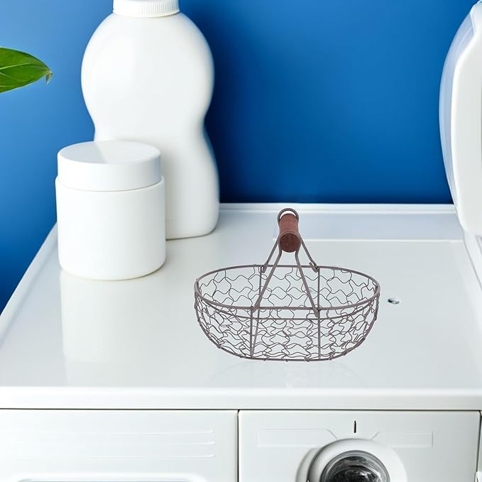 Chicken Wire Egg Basket Wooden Handle Retro Iron Storage Basket for Collecting Eggs, Fresh Fruit, Bread, and Snacks