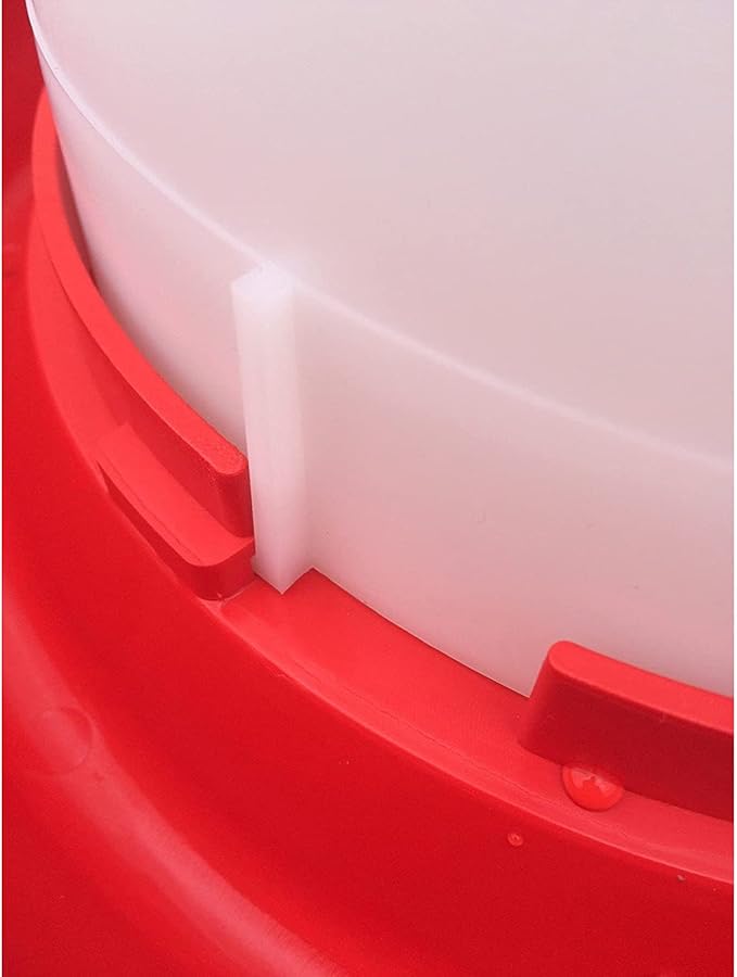 Farm Innovators 4 Pack Heated Chicken Waterer, Poultry Water Fountain, 3 Gallon