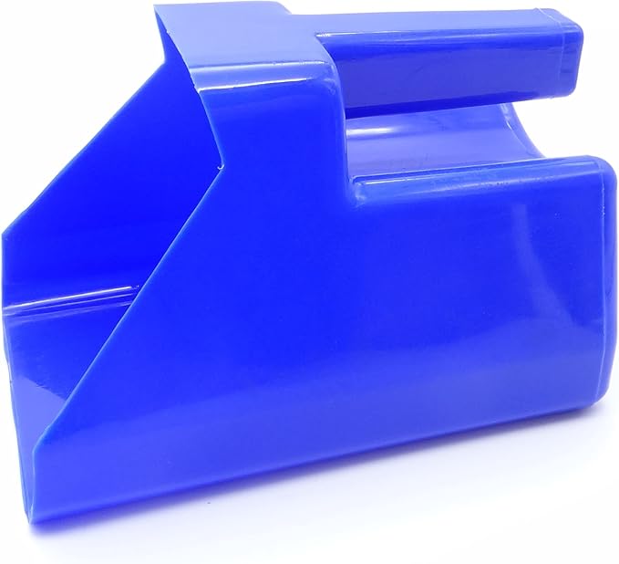 3 Quart Feed and Pet Food Scoop for Farm Animals and Pets - Stackable - Durable