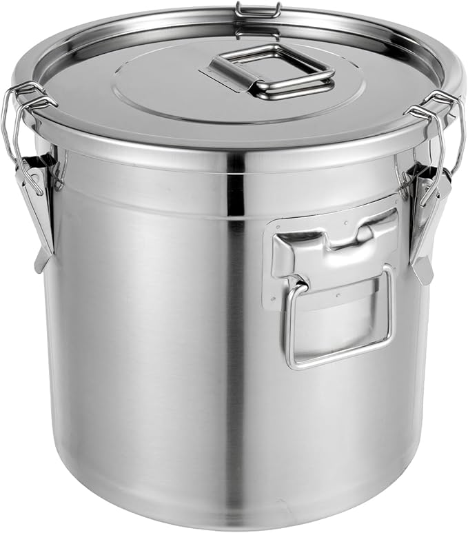 DYNAMI 5.5Gal 304 Stainless Steel Airtight Container with Lid and Locking Clamp,17-38Lbs Metal Bucket Stainless Steel Drum Large Canister for Kitchen,Dog Food/Bird Seed/Coffee Storage Container(21L)
