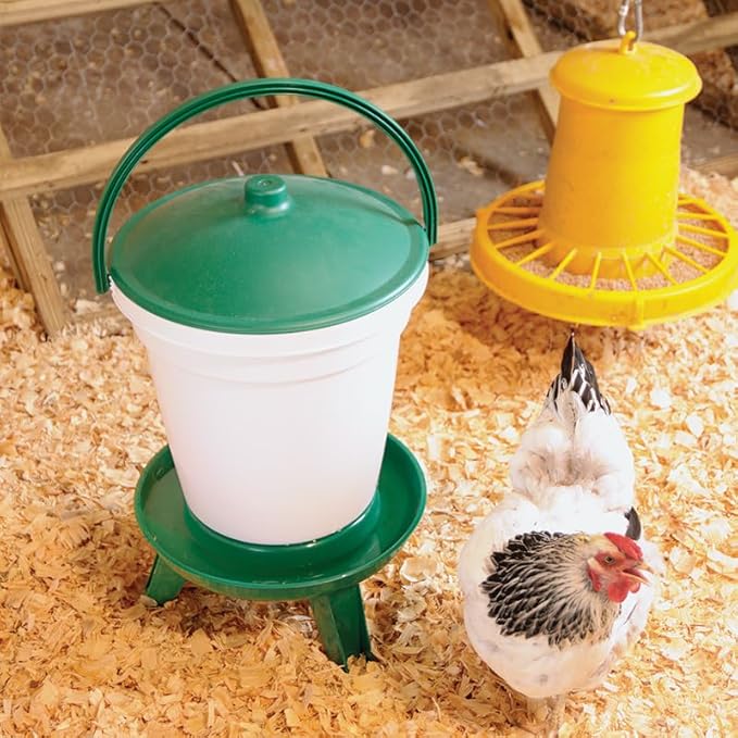 Premier 1 Quick Clean Bucket Waterer for Chickens & Poultry - 5 Gallon (with Legs)