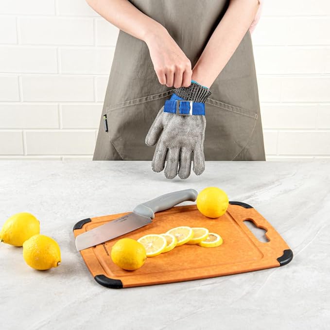 Restaurantware-Life Protector 8.9 x 3.9 Inch Kitchen Glove For Cutting, 1 306-Grade Steel Metal Glove - Level-9 Protection, Polyethylene Fabric, Stainless Steel Cutting Mitt, Durable, Dishwashable