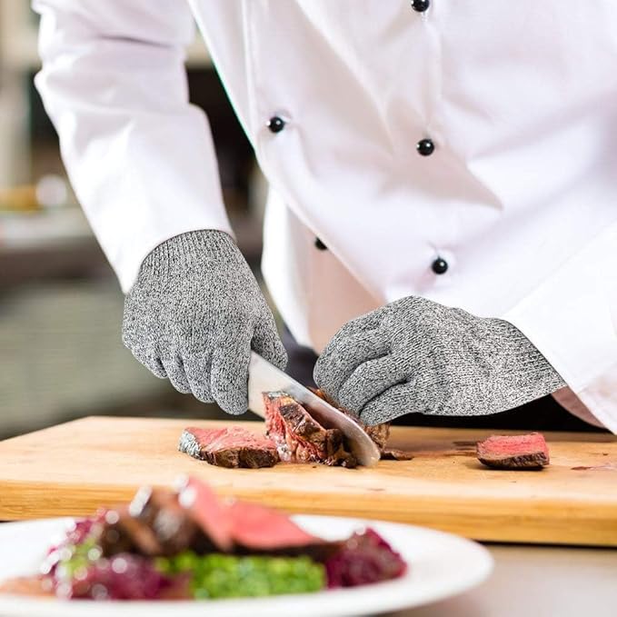 4 Pcs Small Cut Resistant Gloves Food Grade Level 5 Hand Protection,Kitchen Cut Gloves (2 Pairs (Small(palm Diameter 2.80-3.35inch))