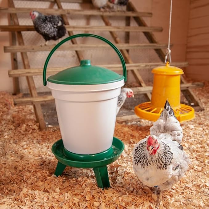Premier 1 Quick Clean Bucket Waterer for Chickens & Poultry - 5 Gallon (with Legs)