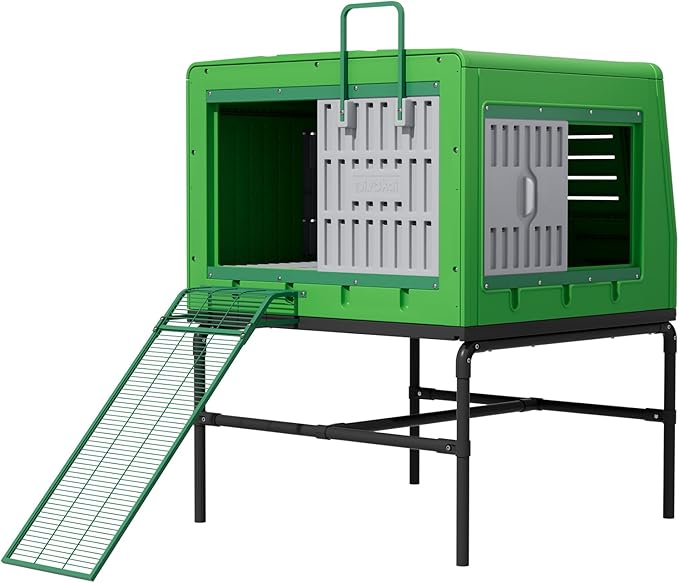 Plastic Chicken Coop Insulated Hen House Weatherproof Chicken House, Durable Cube Large Chicken Cage Easy to Assembly & Clean (Basic)