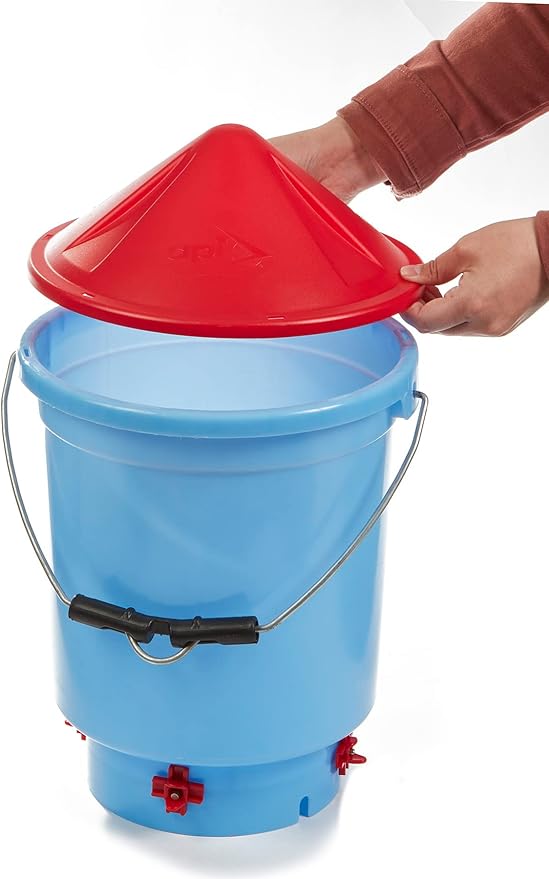 API® Heated Deluxe Hen Hydrator - 3 Gallon - Heated Poultry Waterer for All Seasons