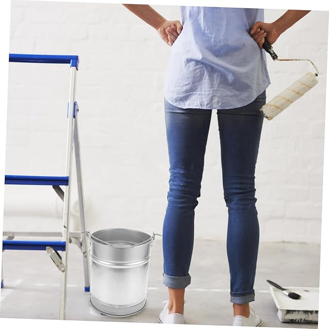 Portable Thick Iron Water Bucket Heavy Duty Handheld Watering Container for Home Garden and Farm Use Easy to to Handle Capacity