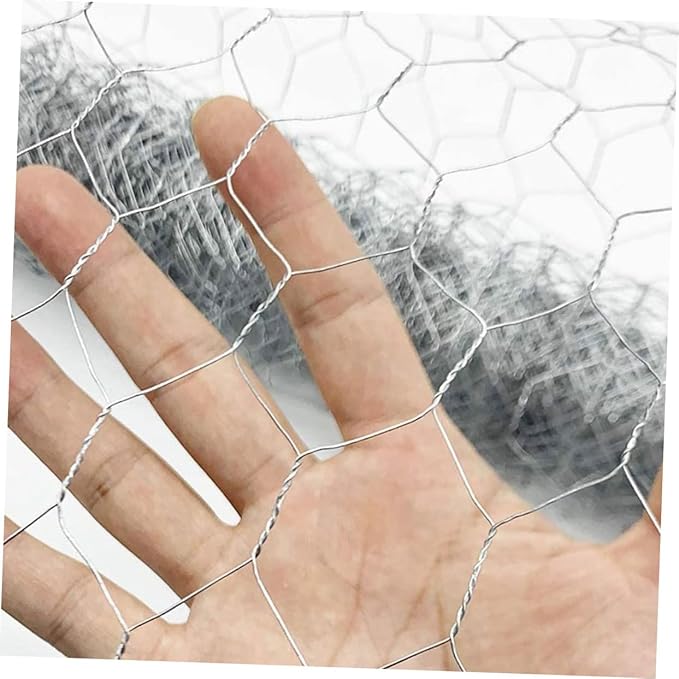 YARNOW 1 Roll Galvanized Wire Poultry Netting Heavy Duty Chicken Coop Fencing Mesh for Garden Bird and Deer Barrier Easy Assembly Durable and Ventilated Enclosure