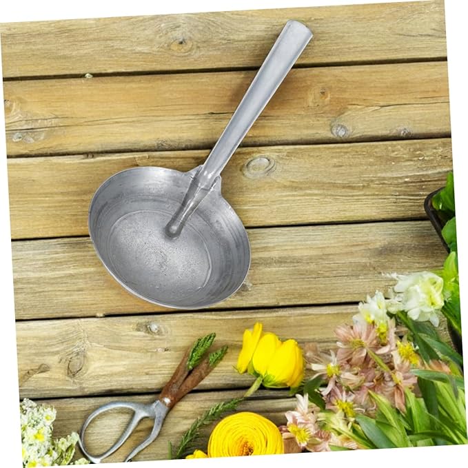 Iron Spoon Farming Heavy Duty Metal Ladle Scoop for Horse Feed Bucket Garden Supplies