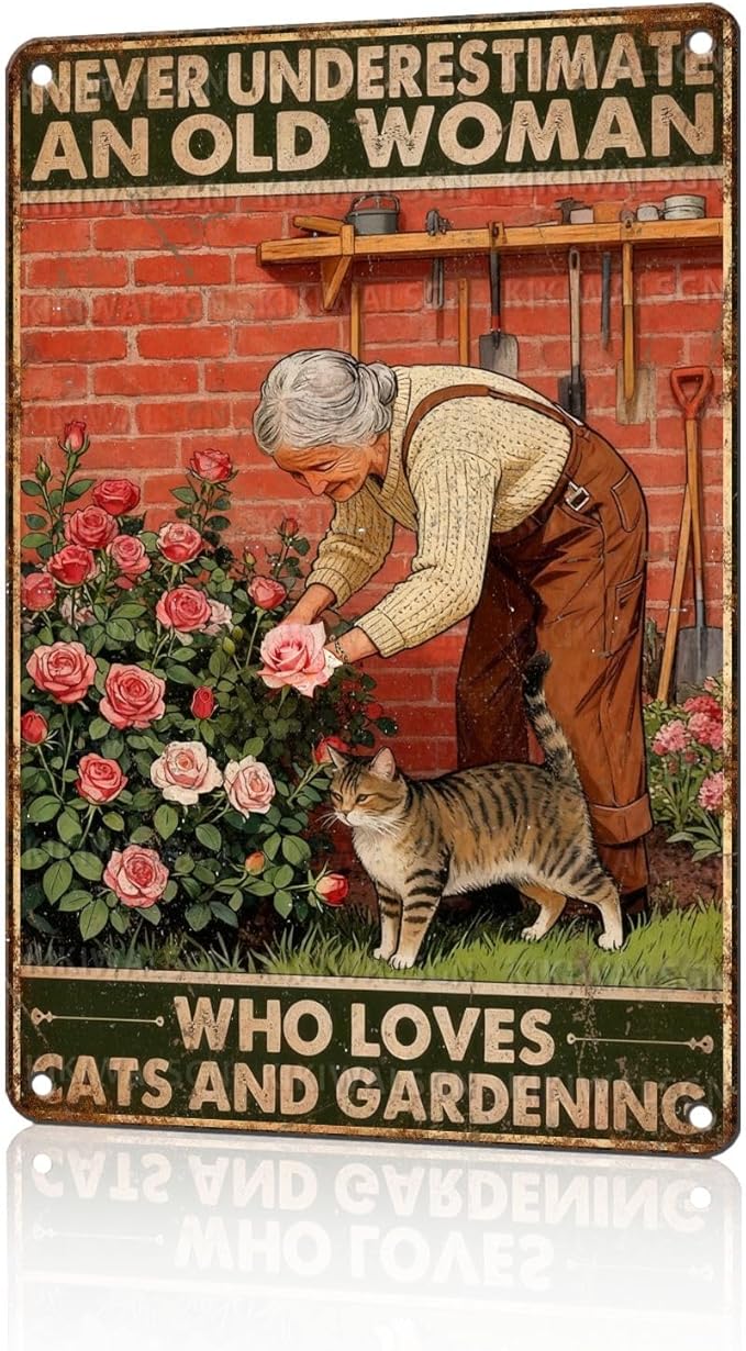 Vintage Garden Tin Sign Never Underestimate Old Lady Who Loves Cats And Gardening Retro Metal Sign Rustic Nostalgic Wall Decor For Home Garden Plaque Yard Patio Porch Living Room 12 * 8 In