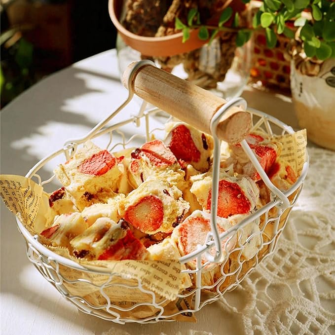 Vintage Wire Basket – Rustic Farmhouse Desktop Storage Basket, Fruit Basket & Egg Baskets & Kitchen Vegetable Basket