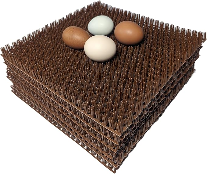 Hen's Choice™ - NestTurf Chicken Nesting Box Pad | Washable Plastic Nesting Box Liner | Chicken Bedding for Coop (12" x 12" (x6 Soft))