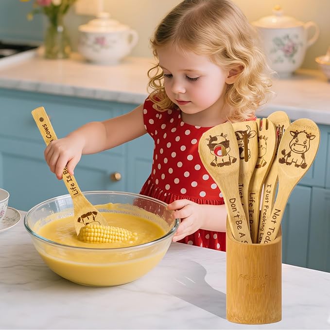 Highland Cow Gifts for Women - Cow Wooden Spoons for Cooking Mothers Day Gifts Bamboo Highland Cow Kitchen Accessories Cow Decor for Cow Lovers Engraved Wooden Cooking Spoons Cow Stuff 5PCS