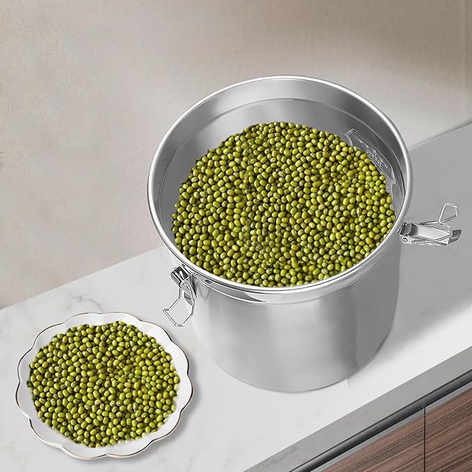 304 Stainless Steel Barrel Food Metal Pail Containers With Lid Handle, 5.27Qt Flour Rice and Grain Storage Containers Bucket Kitchen, Metal Canisters Bucket with Leakproof Lid and Lock Clips