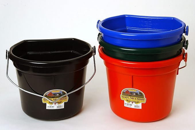 Little Giant® Plastic Animal Feed Bucket | Flat Back Feed Bucket with Knob Ball & Metal Handle | Made in USA | 22 Quarts | Green