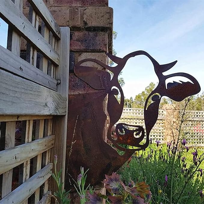 Farm Peeping Cow Metal Art Outdoor Decor Garden Fence Decoration, Farmhouse Backyard Hang Artwork Wall Decor, Outdoor Yard Patio Lawn Statue Gift for Loved Dad Grandpa (Cow)