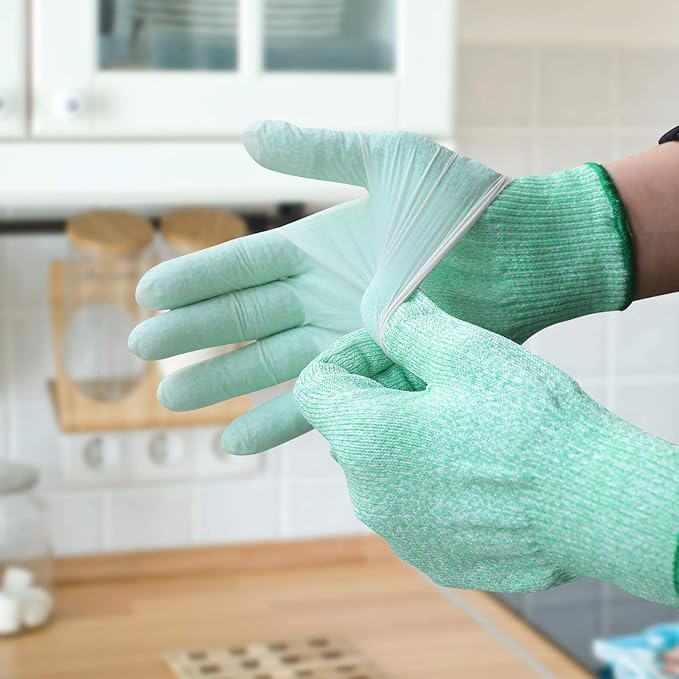 Evridwear Cut Resistant Gloves Food Grade Level 5 Kitchen Safety Protection (Small, Green)