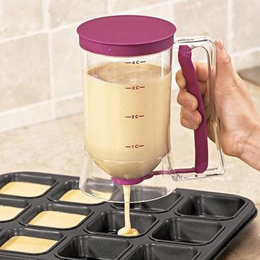 Griddle Breakfast Kit, Pancake Batter Dispenser, Griddle Accessories Including 4 Egg Rings and Silicone Oil Brush, 900ml Easy to Use Cupcake Dispenser for Baking Pancake