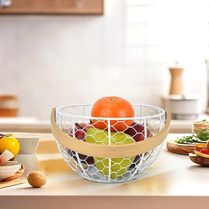 Wire Egg Basket for Gathering Fresh Egg Collecting Basket With Handle, Large Capacity Egg Holder Countertop, Metal Vintage Chicken Egg Basket for Farmhouse Kitchen Counter Decor Fruit Storage (White)
