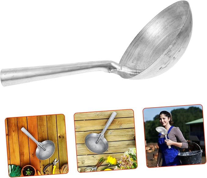 Happyyami Metal Feed Scoop Heavy Duty Iron Ladle for Horse Goat Feeding Watering Use