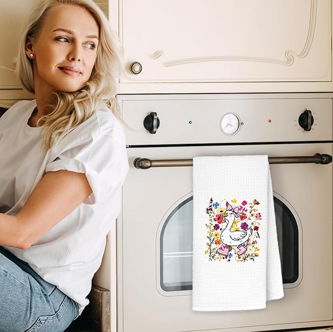 Floral Goose Kitchen Towels, Coquette Bow Silly Goose Hand Towels for Bathroom Kitchen, Funny Farm Animal Geese Decorative Dish Towels Drying Cloth, 16x24 Inch