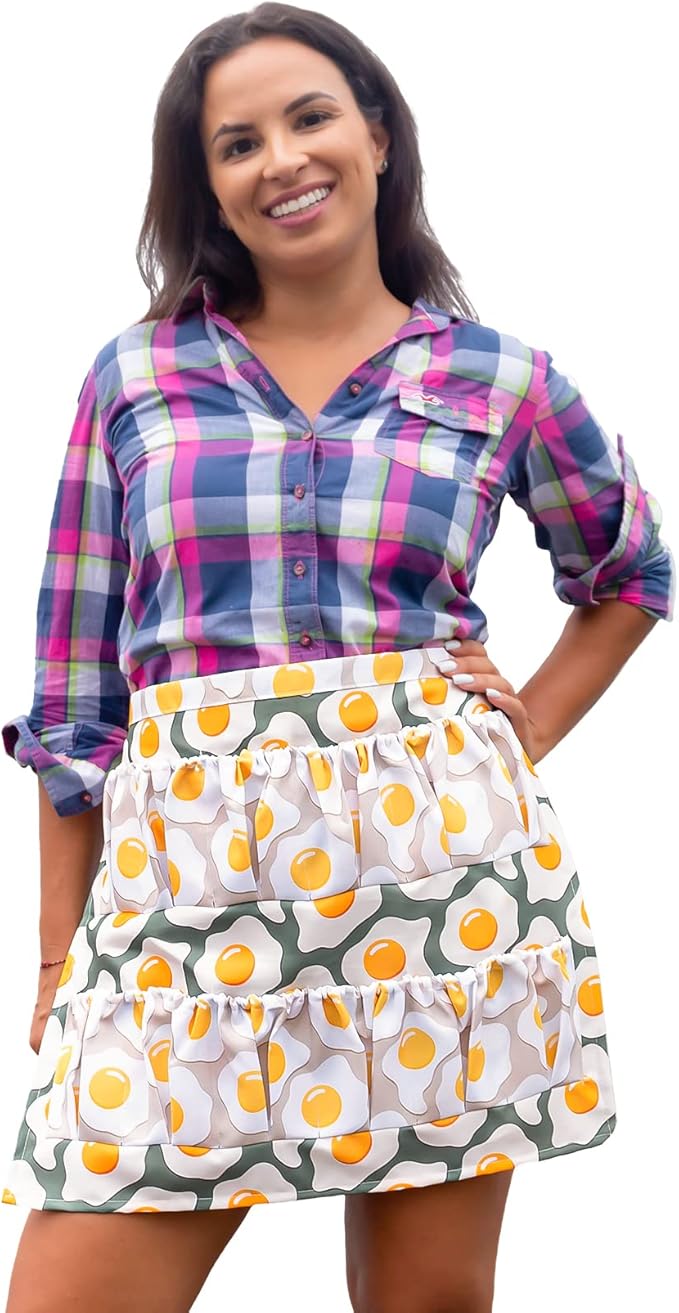 Egg Apron for Collecting Eggs - Heavy Duty 12-Pocket Farm Apron, Chicken Coop & Kitchen Use, Water-Resistant Design (Gifts for Farmers & Gardeners)