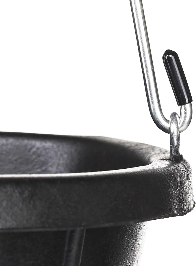 Farm Innovators FB-80R Rubber 3 Gallon Flat Back Heated Bucket with Metal Handle, Built in Thermostat, and Concealed Heating Element, 70 Watt