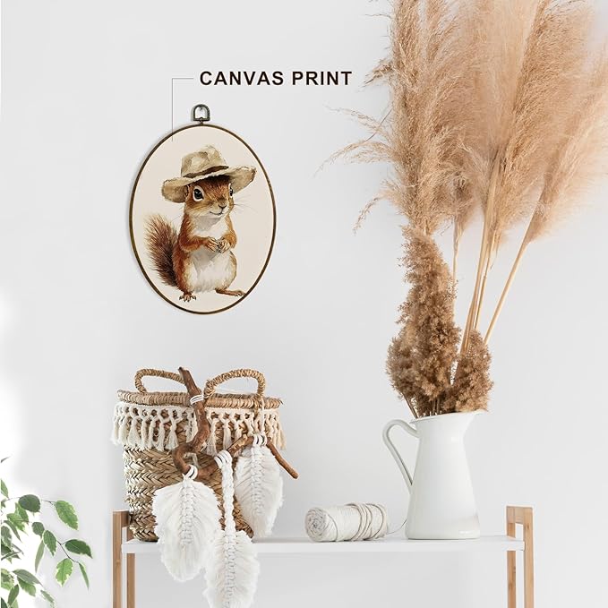 dvhdajed Vintage Squirrel Oval Wall Art Decor,Cottagecore Funny Squirrel Framed Canvas Art,Neutral Nursery Squirrels Oval Wall Hanging Decor for Living Room Bedroom, 8.7x11.3 In